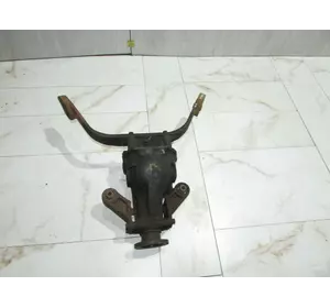 Задній редуктор міст 2.4 Mitshubishi Outlander 1 03-08 Задній редуктор міст 2.4 Mitshubishi Outlander 1 03-08