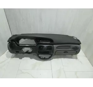 Торпедо панель консоль Рено Меган 1 Megane 1 95-03 Торпедо панель консоль Рено Меган 1 Megane 1 95-03