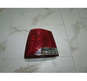 Задній лівий ліхтар зовнішній дефект Kia Sorento II 2 2009-2012 Задній лівий ліхтар зовнішній дефект Kia Sorento II 2 2009-2012